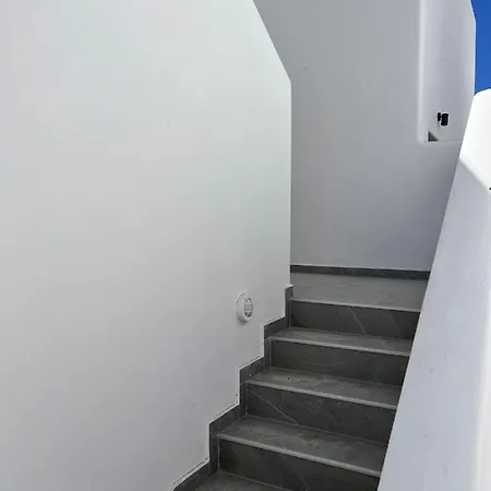 Clef Houses Vóthon